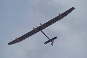 Solar plane lands in Le Bourget